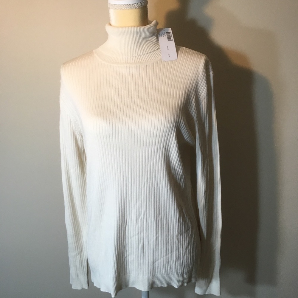 NWT Chico’s ecru ribbed turtleneck, LARGE